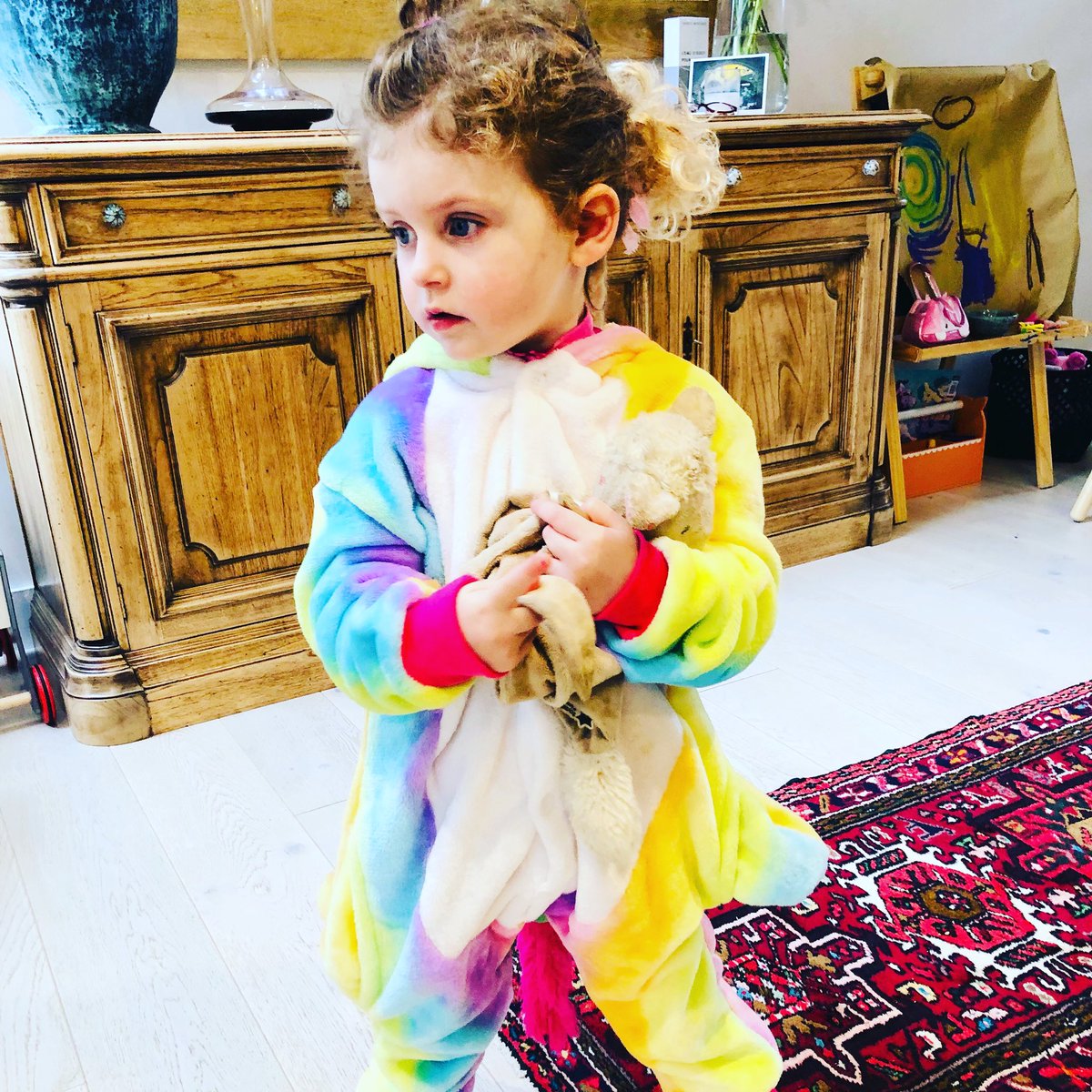 jovanlierop's tweet photo. “I’m really strong. I’m a strong girl!” Yes you are Coco Catarina Aroha Baptista. Yes you are. Break the bias down at home and then out in the world. #BreakTheBias https://t.co/0To0YH2vvU