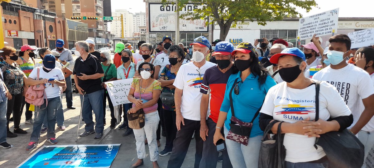 Hoy #9deMarzo estuvimos con nuestro Sec Gral <a href="/DrJoseTrujilloV/">José Trujillo</a> y <a href="/kbarcos/">Karla Barcos</a> acompañando a los jubilados y pensionados el sueldo no alcanza ni para  medicinas mucho menos los alimentos.
La tercera edad se encuentra abandonada a su suerte...