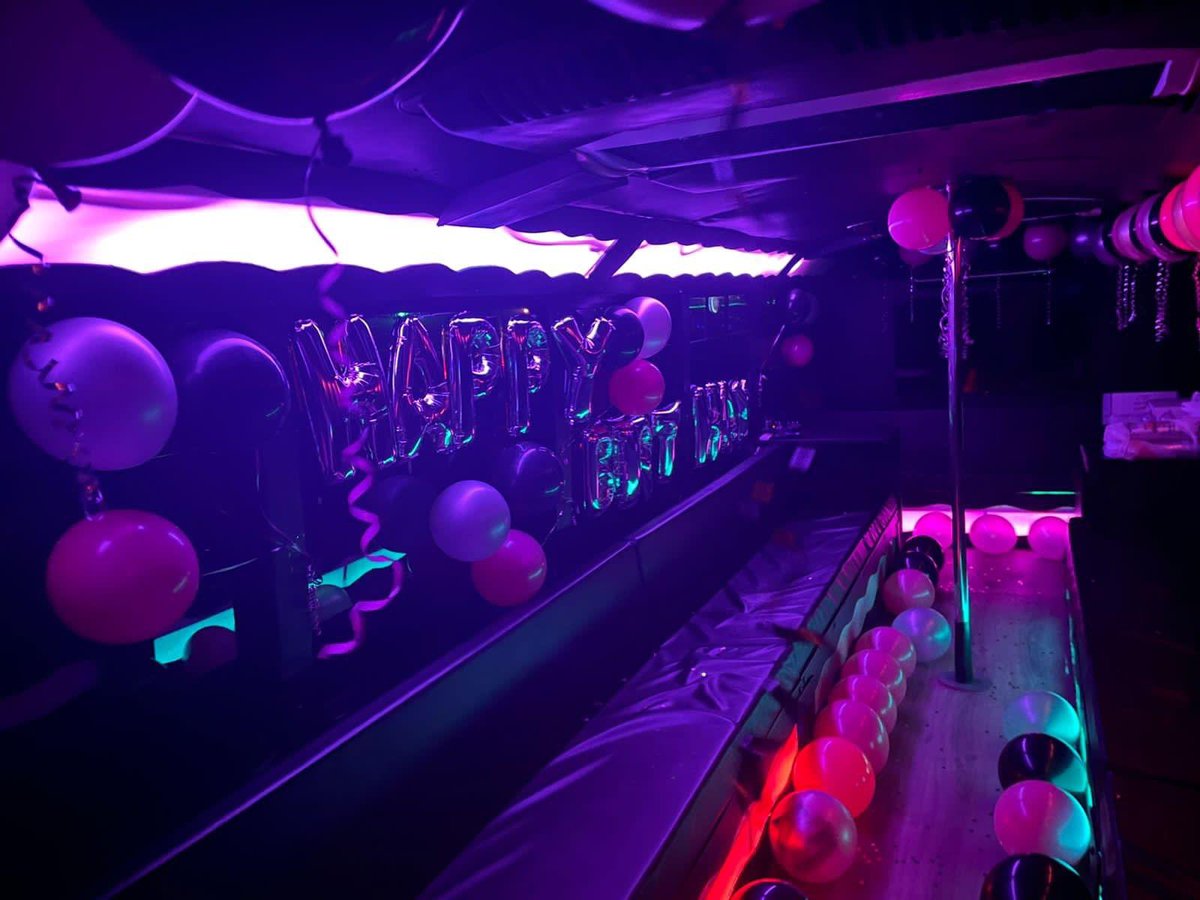 eventitbvi's tweet photo. Let us decorate your luxury ride 🥂

Follow us on Instagram:
@eventitbvi

Feel the #EventItBVIExperienece.
#Balloons #HappyBirthday #partybus #blackpink #fridaynight https://t.co/COzKCt6q3I