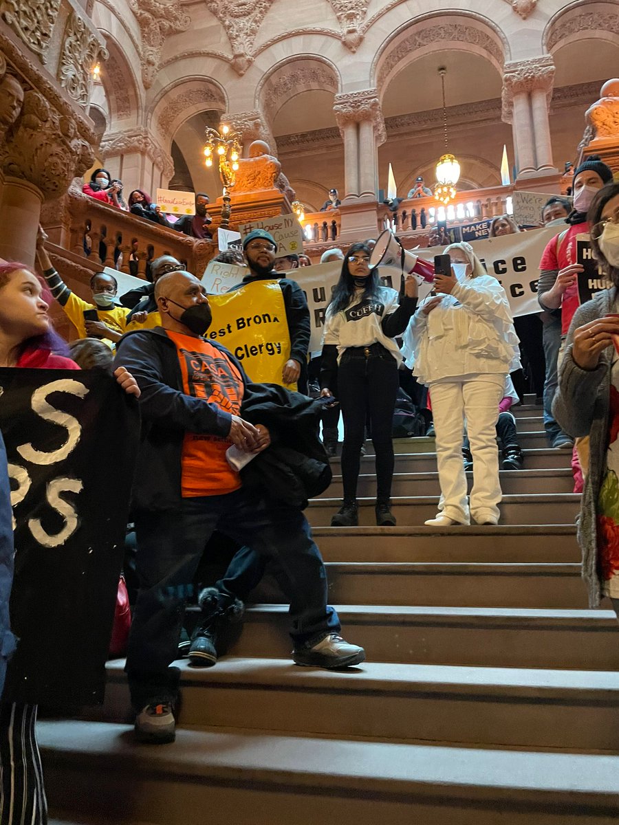 CASAbronx's tweet photo. CASA leader Florencio speaks about the continued impact of #COVID19 on BX communities - we are still struggling we need our reps in Albany to protect us from eviction fund rent relief & legal representation & pass real solutions like Statewide #RTC #GoodCause #HAVP #TOPA #End421A https://t.co/BXpzPVtIO6