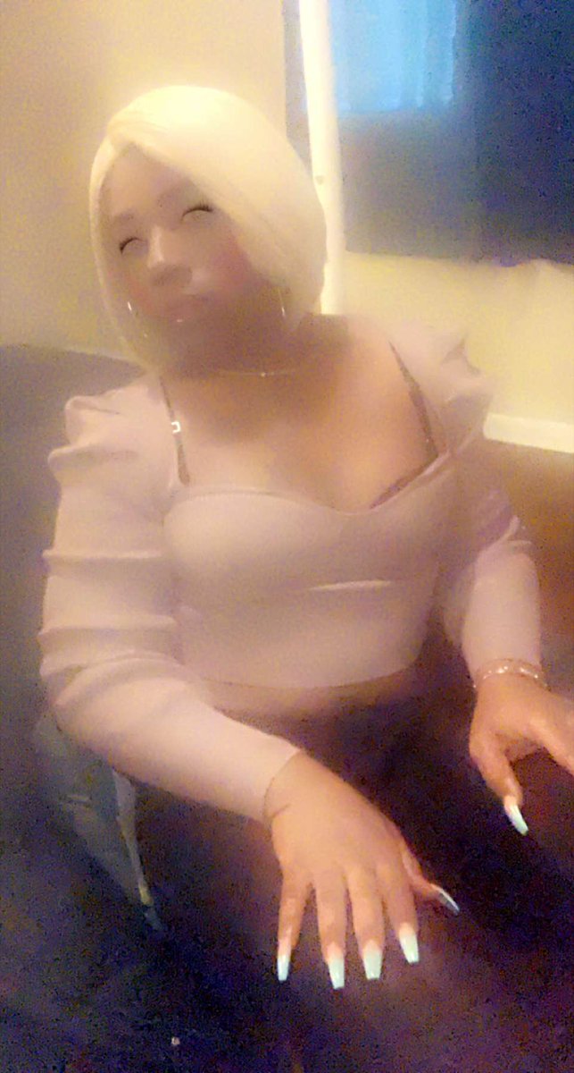 KakezByDaLB's tweet photo. The MadameTrinaD ๐๐ #RememberDaName #DfwFreakaleek #PrettyNasty ๐ฆ๐
https://t.co/7LXQmueS5B