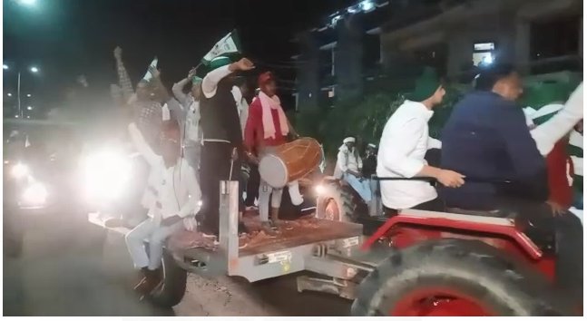 <a href="/yadavakhilesh/">Akhilesh Yadav</a> किसान