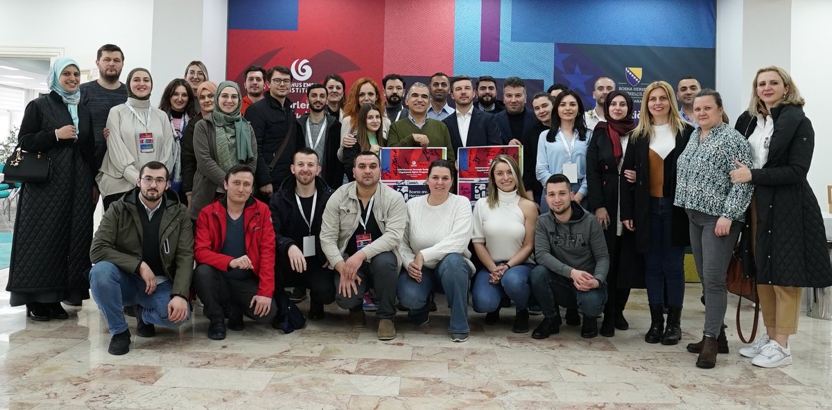 "Hayat olduğu müddetçe her bitiş bir başlangıçtır."
Yunus Emre Enstitüsü ve Bosna Hersek Ankara Büyükelçiliği tarafından tertip edilen ve 3 hafta süren Kültürlerarası Stratejik İletişim Uygulamalı Eğitim Programı katılımcılarıyla son kare.
#culturaldiplomacy #lovebosnia <a href="/yeeorgtr/">Yunus Emre Enstitüsü</a>