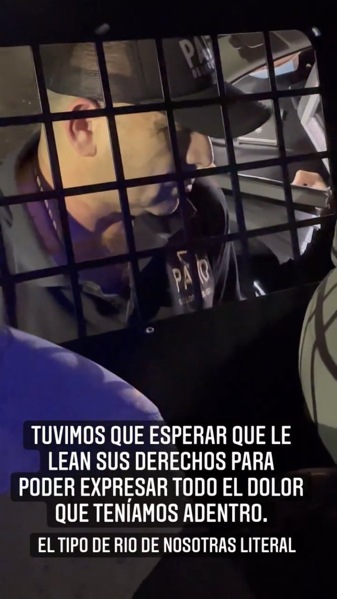 En el Patio de Lecheros contrataron una DJ para que toque en el dia de la mujer y uno de seguridad LA CAGO A PALOS.

No hay remate