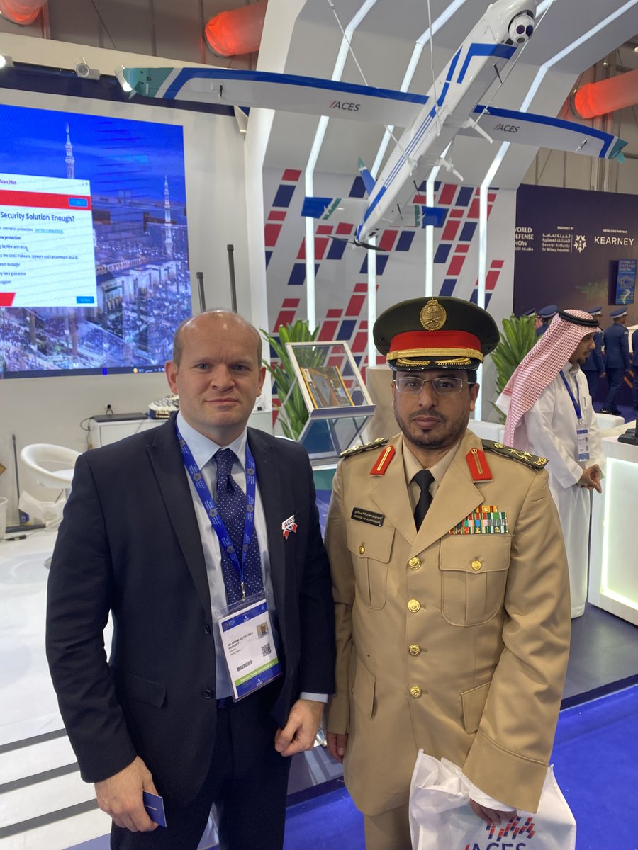 Hugslock's tweet photo. Great exhibition at the World Defence Show. Highlight was meeting deputy minister of defence today. Very busy four days! https://t.co/3CCHW1YZUh