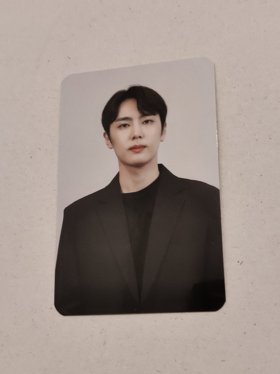 fantasy90_'s tweet photo. Official SF9 Blooming Time Photocards

£3 each 
All members available 
✅✅✅
✅✅✅
✅✅✅ https://t.co/hAqauVjr4Y