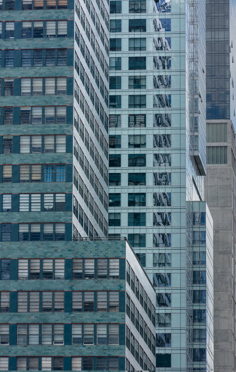 aTolchinPhoto's tweet photo. Making quilts with buildings #StructuralContrast https://t.co/jW3bo4u2Xd