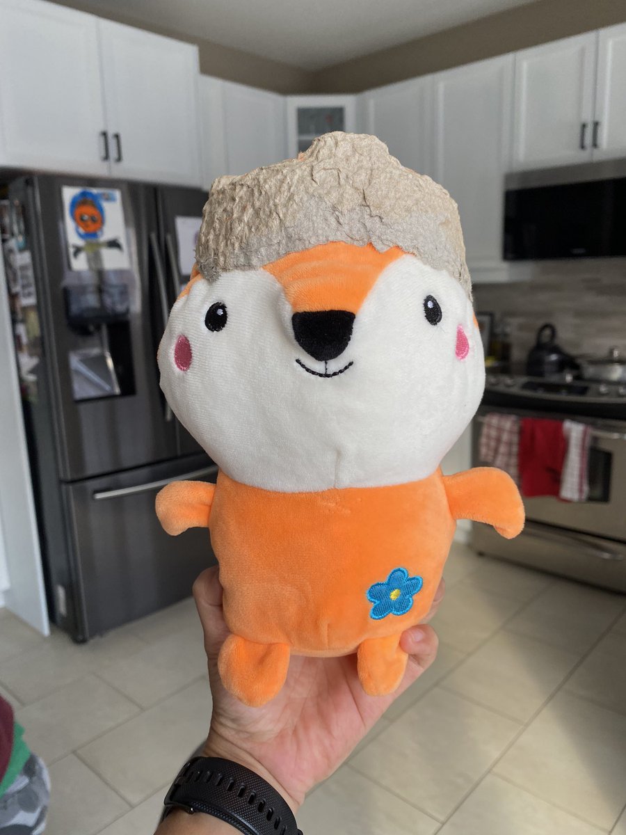 dudeytsang's tweet photo. My son has been asking for a @lankybox plushy for a while now. He got tired of waiting for someone to buy it, so he made his own “foxy”. NAILED IT!!! 😂😂😂😂 https://t.co/Agtw7Oei0a