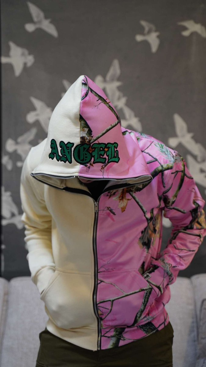 NotThe2X's tweet photo. “real pink tree camo” fullzips 3/11…💫 https://t.co/OWE64XLsq7