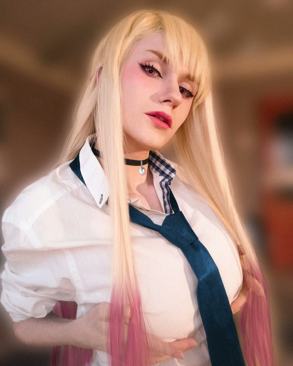 luxialke_'s tweet photo. blondie~~ ✨✨✨
#marinkitagawa #smallstreamer #twitchstreamer #marinkitagawacosplay #sonobisquedoll #aesthetic #cosplay #animecosplay #trap #femboy #anime https://t.co/xn0W1X4ysH