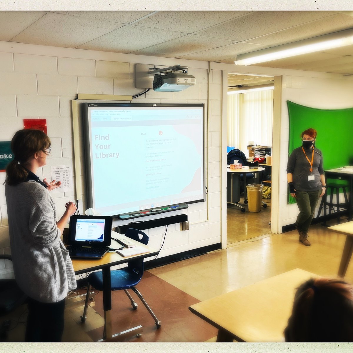 MillbrookCSD_NY's tweet photo. Millbrook Library Visiting MMS ELA classes! https://t.co/AqTT8zv4C6