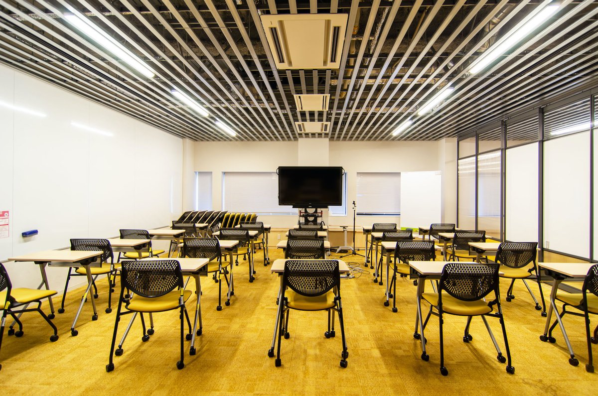 audiomusicadigi's tweet photo. La Universidad Ritsumeikan facilita el aprendizaje híbrido y la colaboración con el uso de la Bose Videobar VB1 @BosePro @RitsumeikanU #audiomusicadigital #audio #musica #sonido #bosepro #videobarvb1 #universidad #ritsumeikan #japon https://t.co/4i7utypxFn https://t.co/fnVH6pJQPE