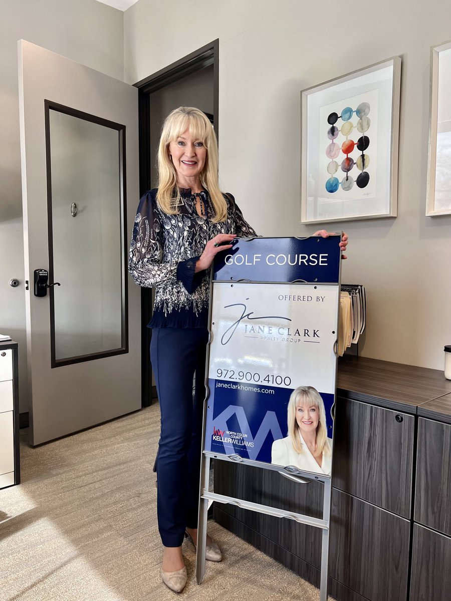 JaneClarkhomes's tweet photo. Let my team put a new sign on your house and maximize your sale! https://t.co/U3DqKZzXhH