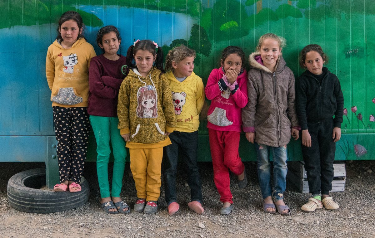 UNICEFEducation's tweet photo. In Jordan, the Nashatati program strengthened social cohesion between refugee & host communities reaching 190,000 refugee children in national schools
Thanks to support from our partners, @unicef acts on its mandate to align humanitarian and development programs #HumDevNexus https://t.co/CPkXXG7P5F