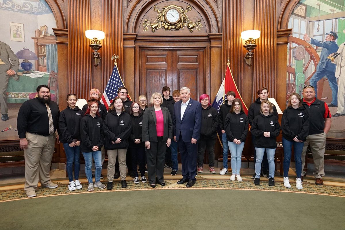 First Lady Teresa Parson tweet media