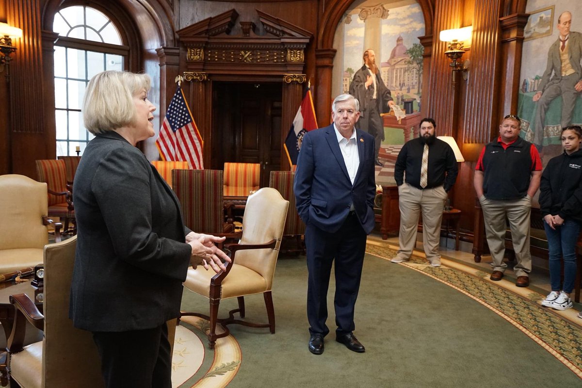 First Lady Teresa Parson tweet media