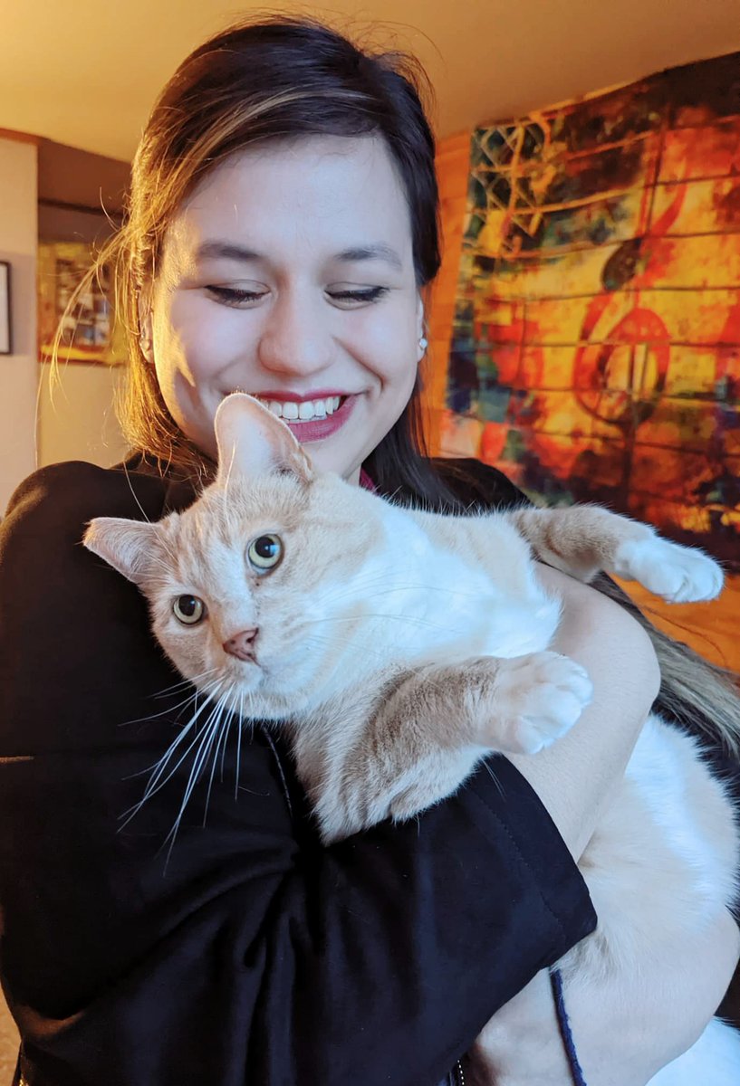 frandomize's tweet image. Oh, hey.. been awhile! Still here, still love you all, still smiling. Welcomed 32 yesterday! Feeling good good good. Hugs to you all!