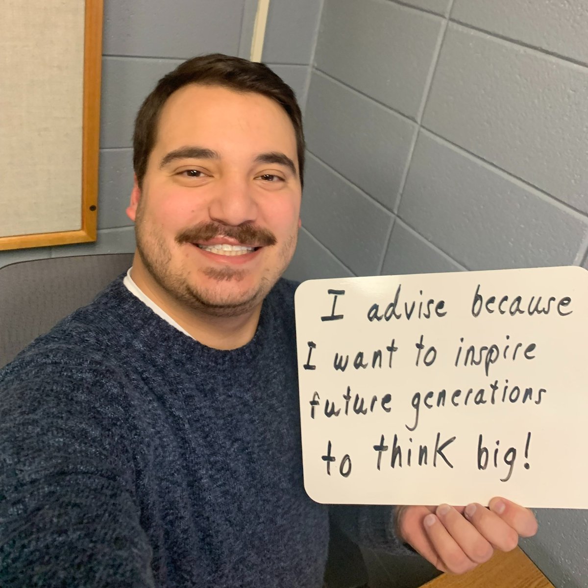 msu_cac's tweet photo. It's #WhyIAdvise Wednesday! First-year MSUCAC College Adviser Ben has plans to be a teacher after his time in the Corps.
If you're interested in talking to Ben & other Advisers, we will be at the Teacher and Administration Fair 3/14 from 3-6pm! Sign up: https://t.co/eU0WXDnWWH https://t.co/1As2jwMaew