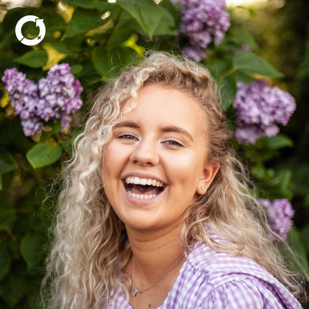 TileyardLondon's tweet photo. We caught up with the INSPIRING @EmmaHoran in celebration of Women In Music, a graduate from @TileyardEd 🎶

Head on over to our website where we interviewed Emma about her fascinating journey as an artist and songwriter in the music industry thus far https://t.co/Nq1lYQbsFJ https://t.co/wTlZqmVbSm