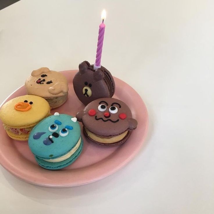 meyercoffee_'s tweet photo. ㅤ੭ Pᧉdido: Happy Birthday. 
ㅤ› dᧉ: você sabe quem. 
ㅤ› pɑrɑ: @frkwhitebjm 

﹢ׄ🗒𓂃 – feliz aniversário, meu monstrinho favorito. espero que aproveite bem o seu dia e que goste disso. https://t.co/EtHo1du4nb