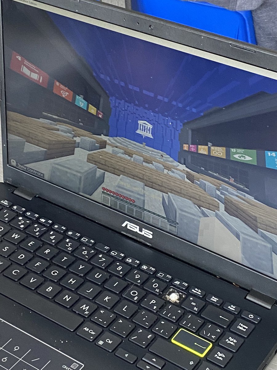 MsBeynon's tweet photo. Minecraft + Geography = a good day in  geography class @HolyTrinityOCSB. Thanks @msaudraabro for teaching us how to use @PlayCraftLearn https://t.co/svLShvy7XT