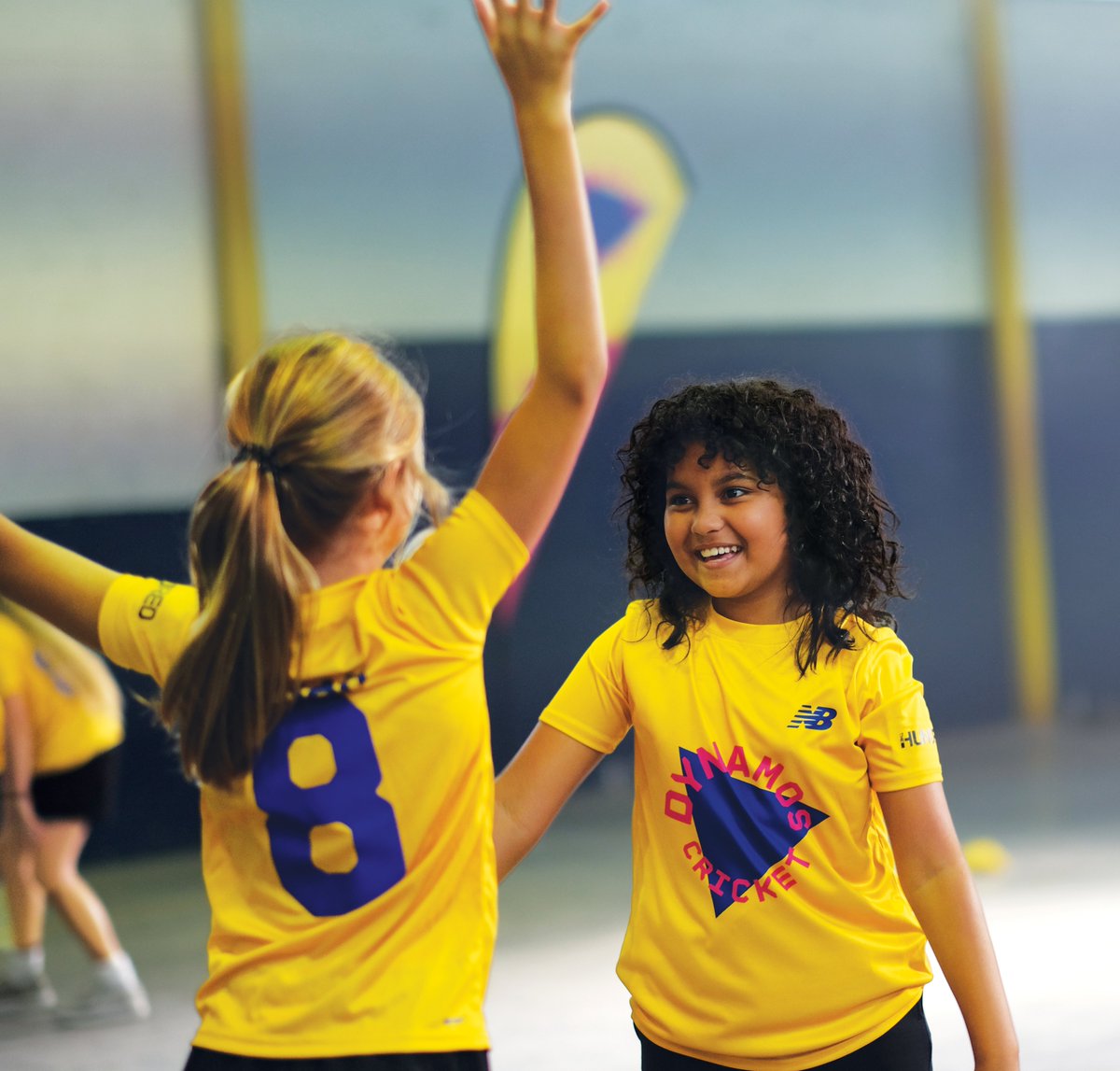 cricketnotts's tweet photo. Summer is around the corner and that means one thing... @DynamosCricket is back!

This year @AttenboroughCC are delivering girls only sessions at The Strand.

📅 Tuesdays from 17 May
⏰ 5.15- 6.15pm
🏏 for girls aged 8-11

Book your place 👉 https://t.co/bQUx3FId1t

#ClubTakeover https://t.co/He9FdPpFCr