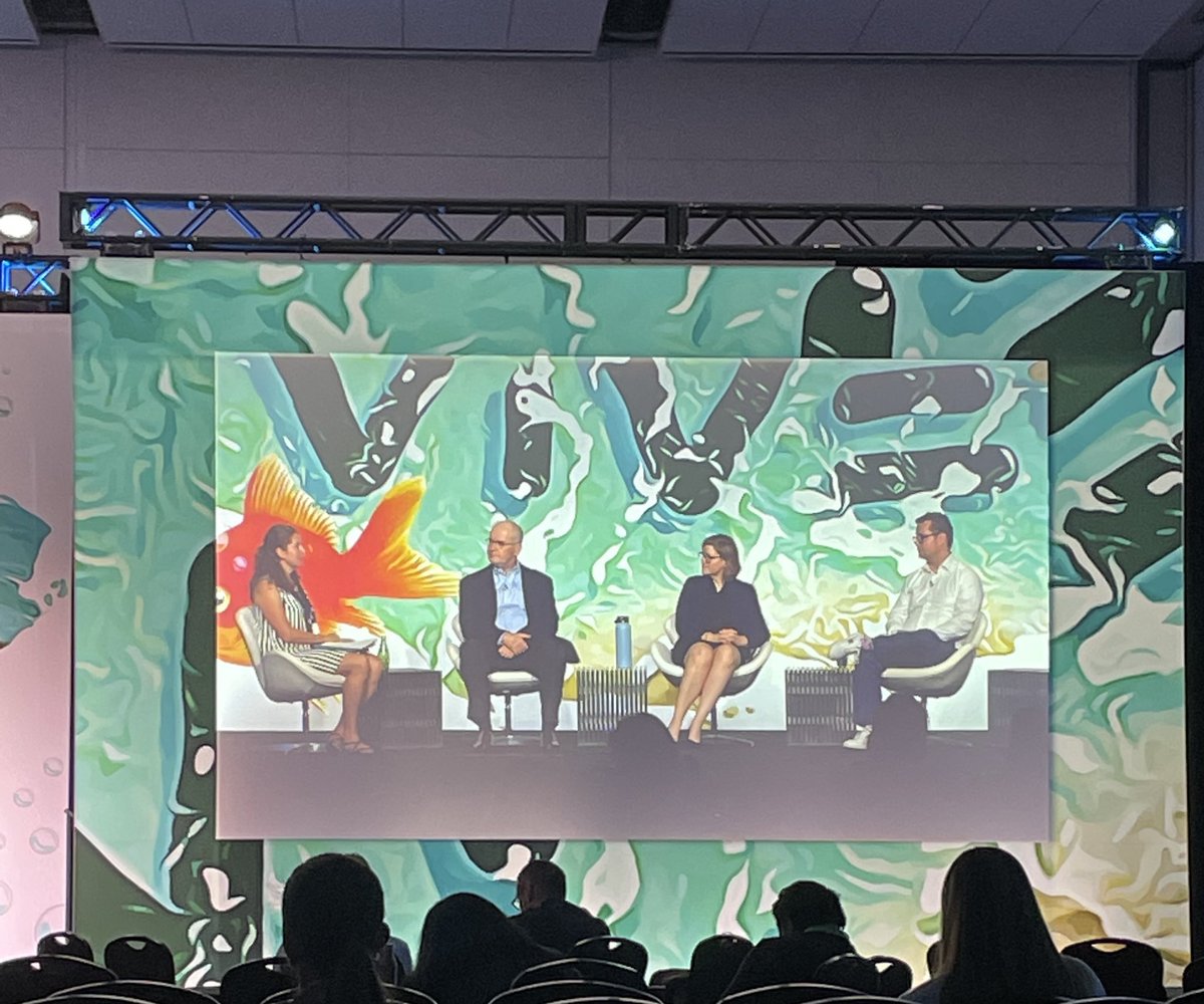 ellis_ln's tweet photo. Thank you Monique Mrazek, @donrucker, @herkocoomans for a great discussion this am at #Vive2022 about global opportunities for interoperability. Reminds us that challenges nations face w/r/t interoperability are not always unique and with collaboration we can reach new heights! https://t.co/EuHa9VnkjI