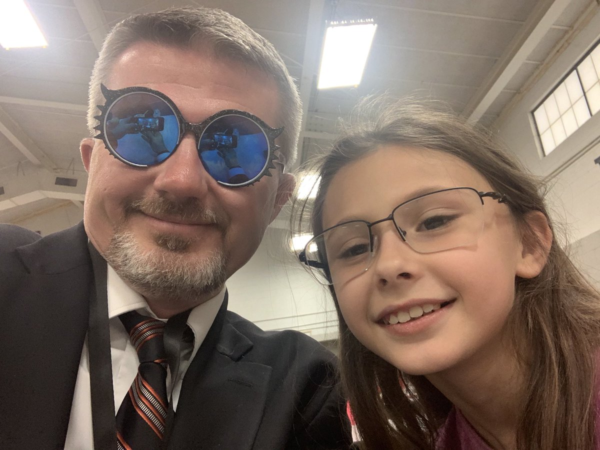 All_in_LC's tweet photo. While at Blaine today, Kendall wanted to see my glasses.   I told her that I needed use hers.  

Question:  Who wears Dr. Fletcher’s glasses better?  

(FYI: This is what we call a rhetorical question. 😎😉) 

#ItsABlaineThing #AllinLC https://t.co/vyVfBNIrvl