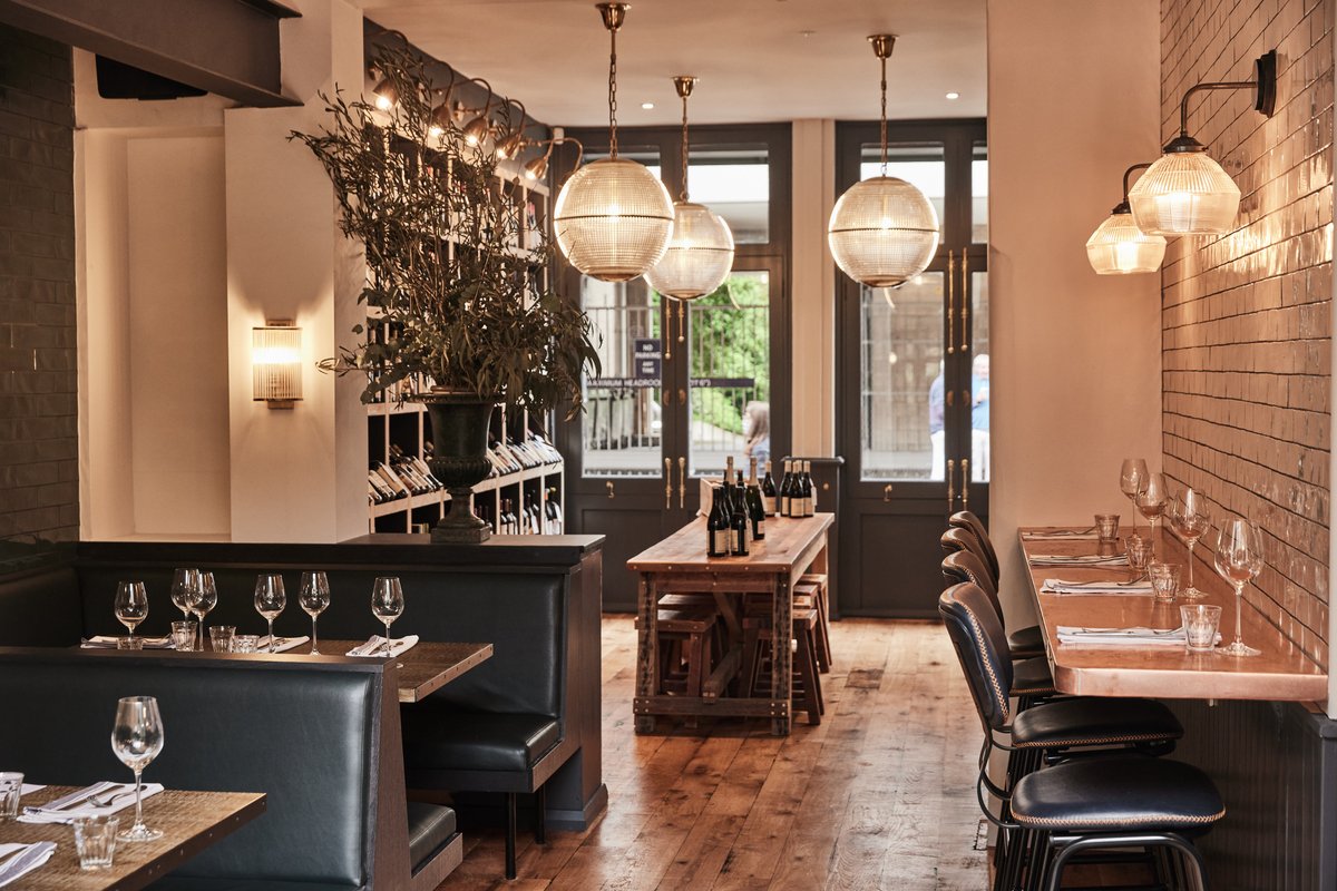 Happy rewild wednesday from <a href="/WildingOxford/">Wilding Oxford</a> - we're here for weary souls who feel replenished after large glasses and bites to eat. 💫