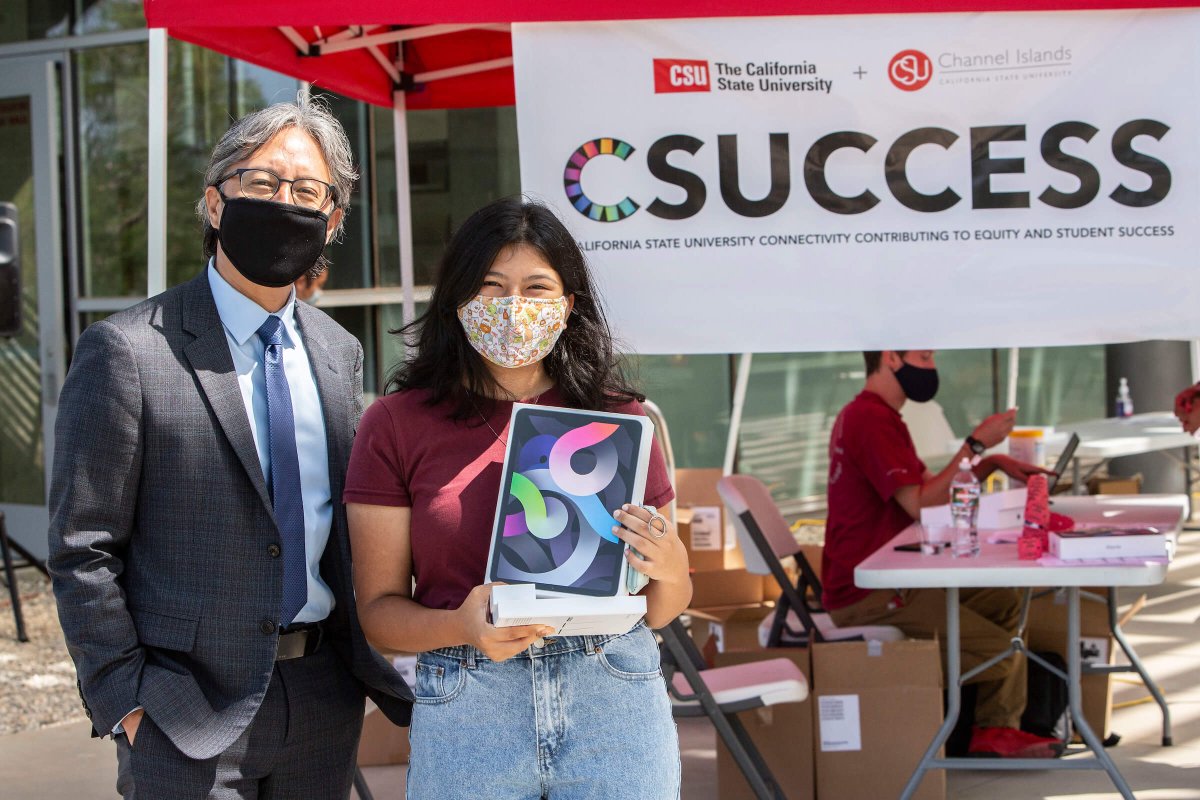 calstate's tweet photo. #CalState is putting the tools for success in students' hands through #CSUCCESS, the CSU's bold initiative to enhance student achievement and create more equitable opportunities by providing industry-leading technology.
See what students are saying: https://t.co/9IBLd9jXST https://t.co/zXIpqrbSCi