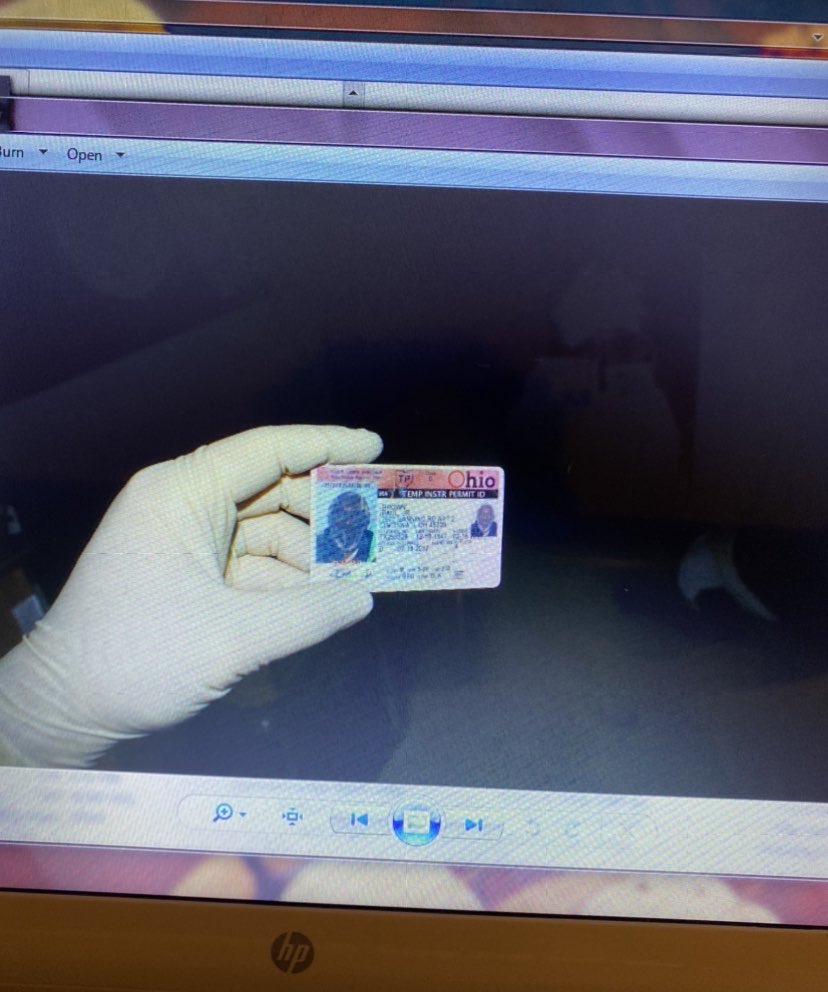 JusticeforPaul7's tweet photo. This is proof that the pictures came from the disc.If you  look closer at the picture on the right with my father’s ID, you can see my father’s body on the floor. ( same living room) you can also see the table is broken In the picture in the day. Case was closed the same day. https://t.co/rxRFf5r845