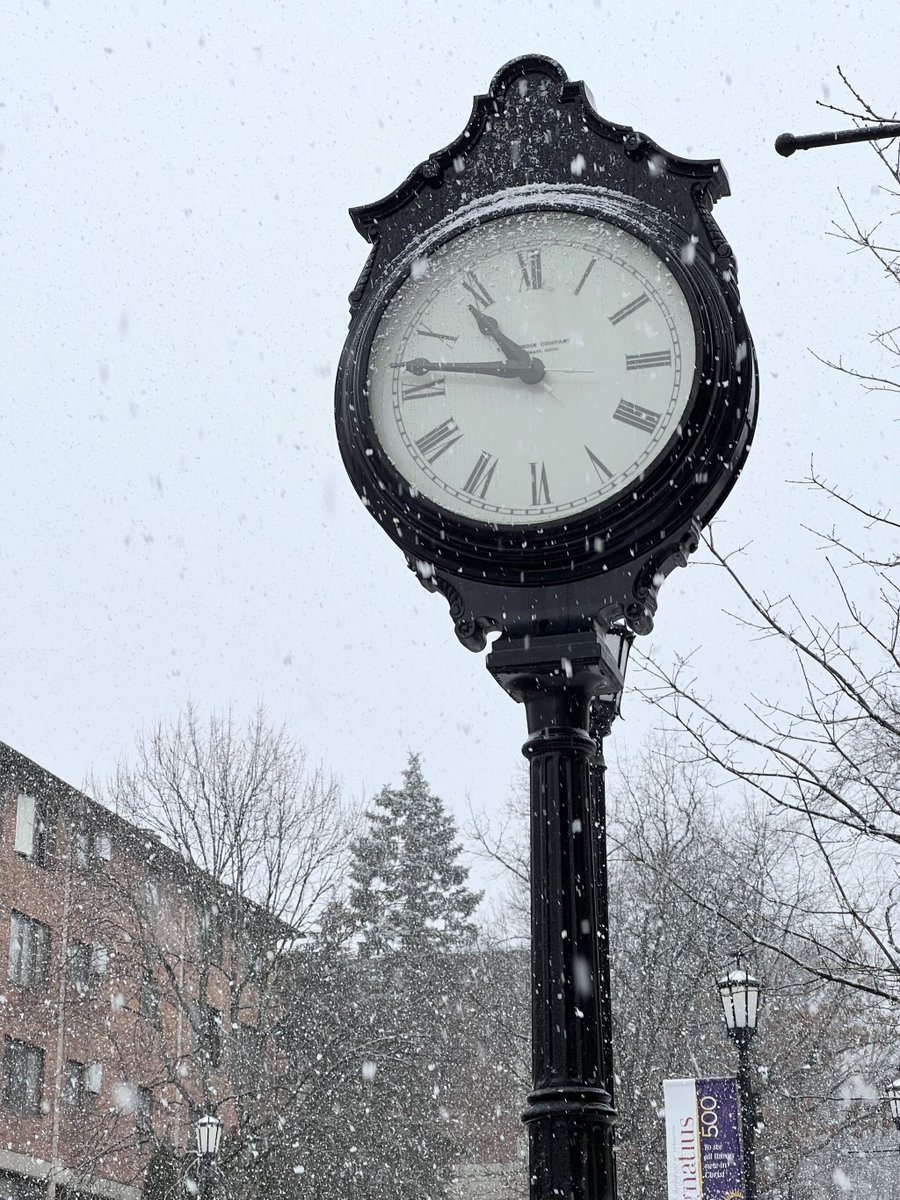 univofscranton's tweet photo. Is it time for Spring yet? #ScrantonWinter https://t.co/UgXcmIdobh