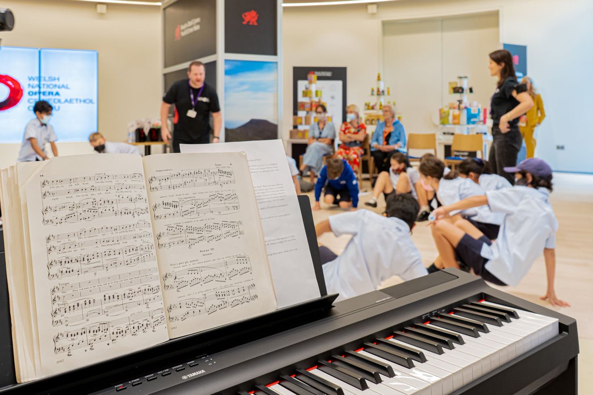 walesinmena's tweet photo. Last week pupils from @JESSJumeirah joined us at the @UKPavilion2020 at @expo2020dubai to experience the award-winning work of @WNOtweet during our #WelshTakeover to celebrate St Davidโs Day ๐ด๓ ง๓ ข๓ ท๓ ฌ๓ ณ๓ ฟ
#WalesatExpo #WNOatExpo #JESSPerforms #StDavidsDay @welshgocreative https://t.co/ngafjlVqAm