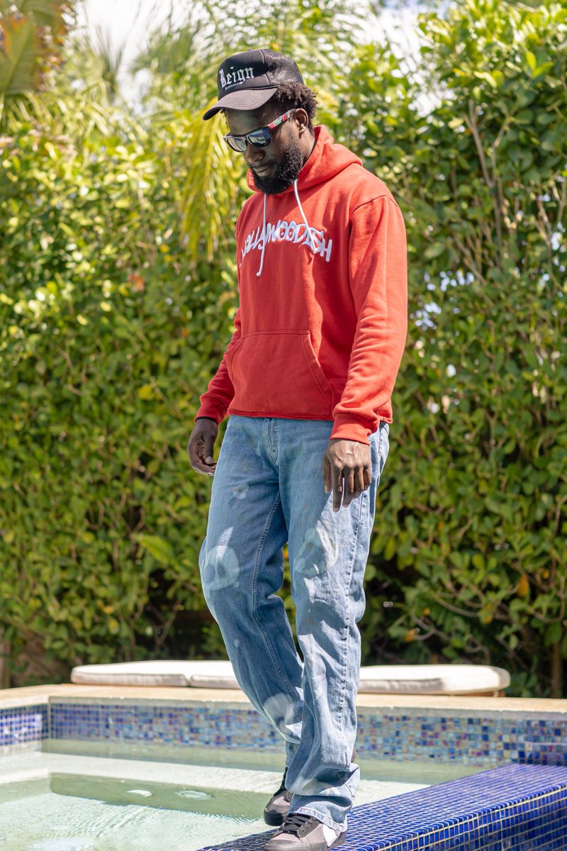 Treasurefilmm's tweet photo. Lit Vibes 🔥 https://t.co/ZF4Y25hCR6