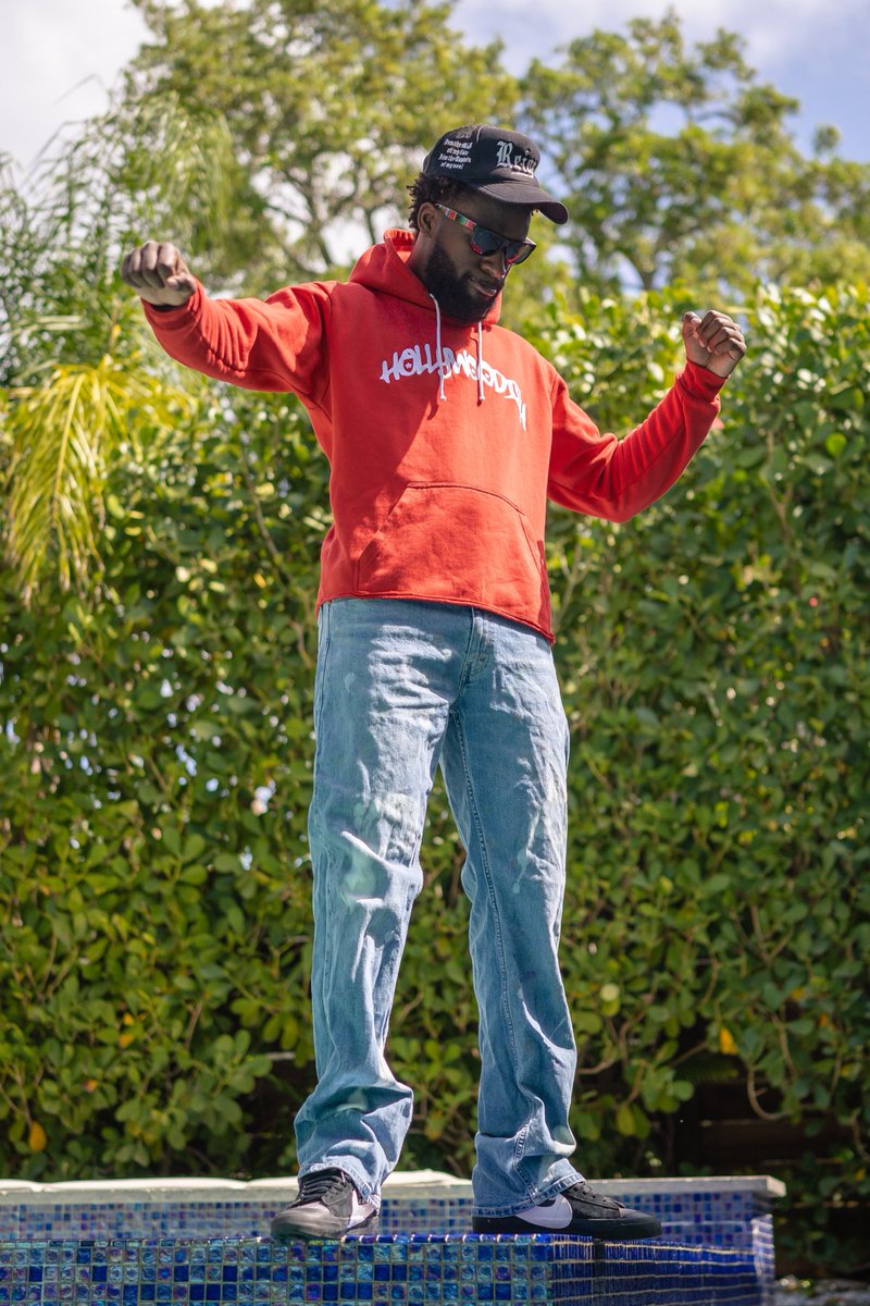 Treasurefilmm's tweet photo. Lit Vibes 🔥 https://t.co/ZF4Y25hCR6