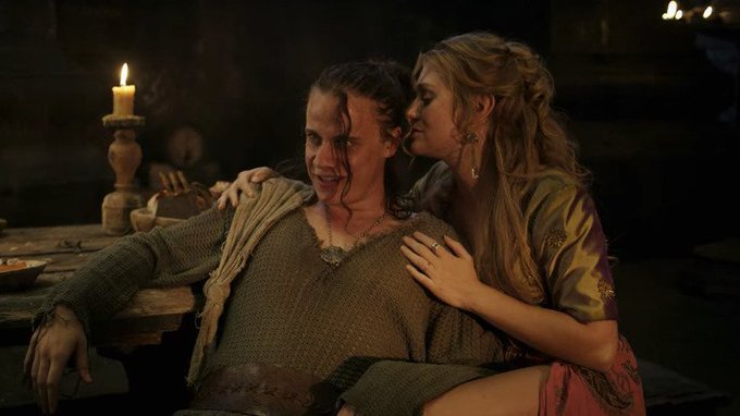 || SVREAMING this scene was so feral for no reason why is he LIKE THIS