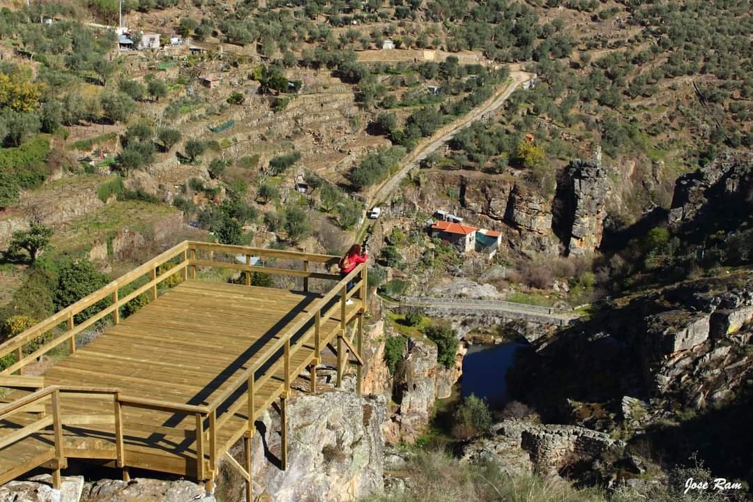 Jose_Ram_'s tweet photo. Mirador do río Varosa
Sande - Lamego 06-03-2022
#lamego #Varosa #portugal #maravillasdeespañayportugal https://t.co/PmOEsb8CSR
