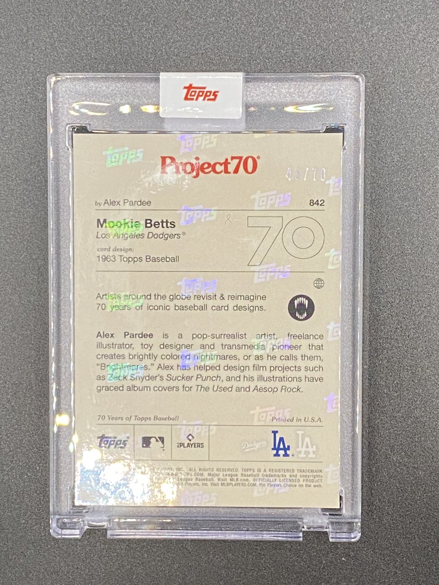 cub527's tweet photo. Just opened my mail today and I had an order from @Topps for one card. Mookie Betts from @alexpardee set. Well 2 cards were shipped which means I got a #foil card!!!  Numbered 43/70 #BoomGoesTheDynamite #ToppsProject70 #Topps #TheHobby 

@CardPurchaser https://t.co/HqwT4fHCLA