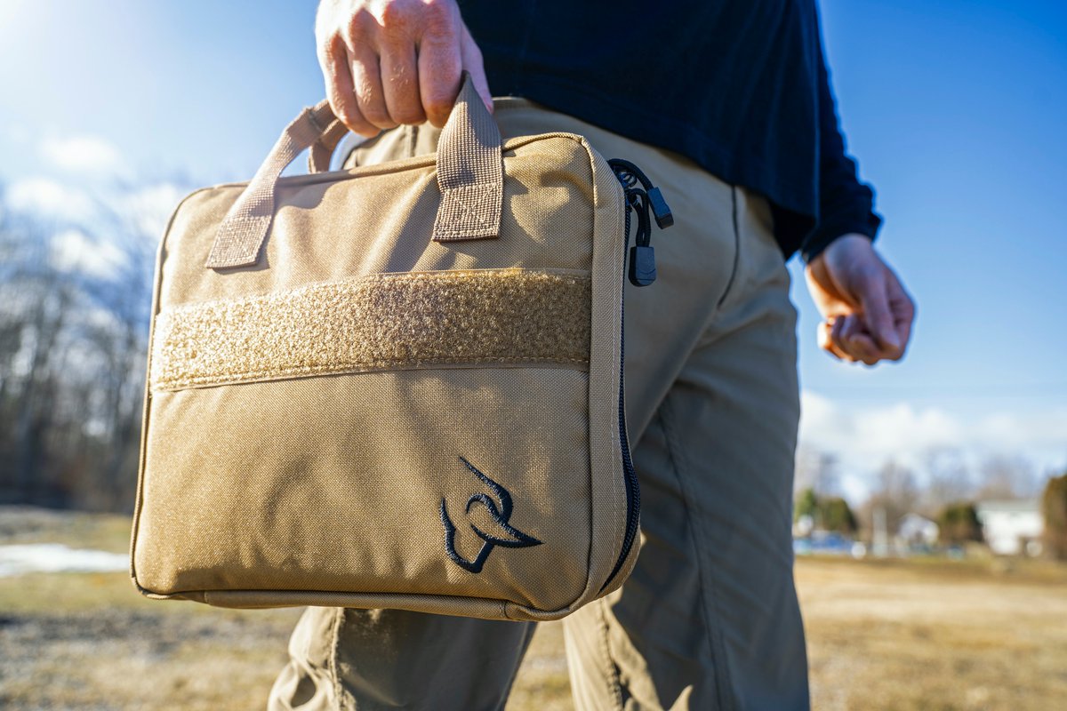 TaurusUSA's tweet image. Transport your #EDC essentials and hit the range with a new Taurus® branded FDE travel case. #ShopTaurus
Shop now --&amp;gt; bit.ly/3pSVWEr