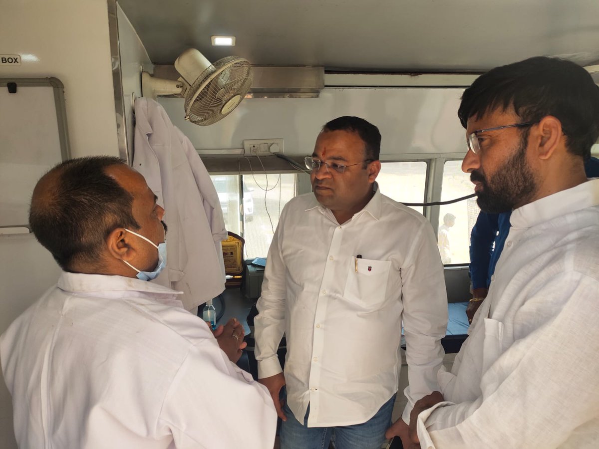 Narayan_Jhanwar's tweet photo. मारवाड़ी युवा मंच एवं रामलाल नागल चेरिटेबल ट्रस्ट के संयुक्त तत्वाधान में नोखा नगर में आयोजित कैंसर खोजो अभियान शिविर का अवलोकन किया | मंच की पू��ी टीम को इस नेक कार्य के लिए बहुत बहुत साधुवाद 🙏🙏#Nokha https://t.co/E1VC0tqbpa