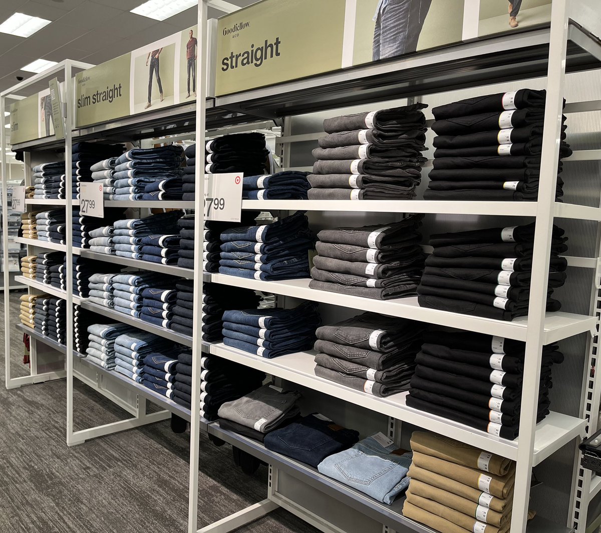 GrecoJadeA's tweet photo. Goodfellow lookin’ good 😎🤌🏼 !! Come shop our crisp folds and find the perfect pair !! 👖@TL_Alyece @ShaloniaG @rlomtg12 https://t.co/LwmMqUWoSX