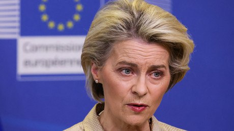EU-Kommissionspräsidentin Ursula von der Leyen nannte am Mittwoch in der ZDF-Sendung "Morgenmagazin" vier Punkte, wie die EU schnell aus der Abhängigkeit von russischem Gas kommen will. Neben mehr Lieferungen von Flüssiggas sei das Energiesparen einer der Wege.