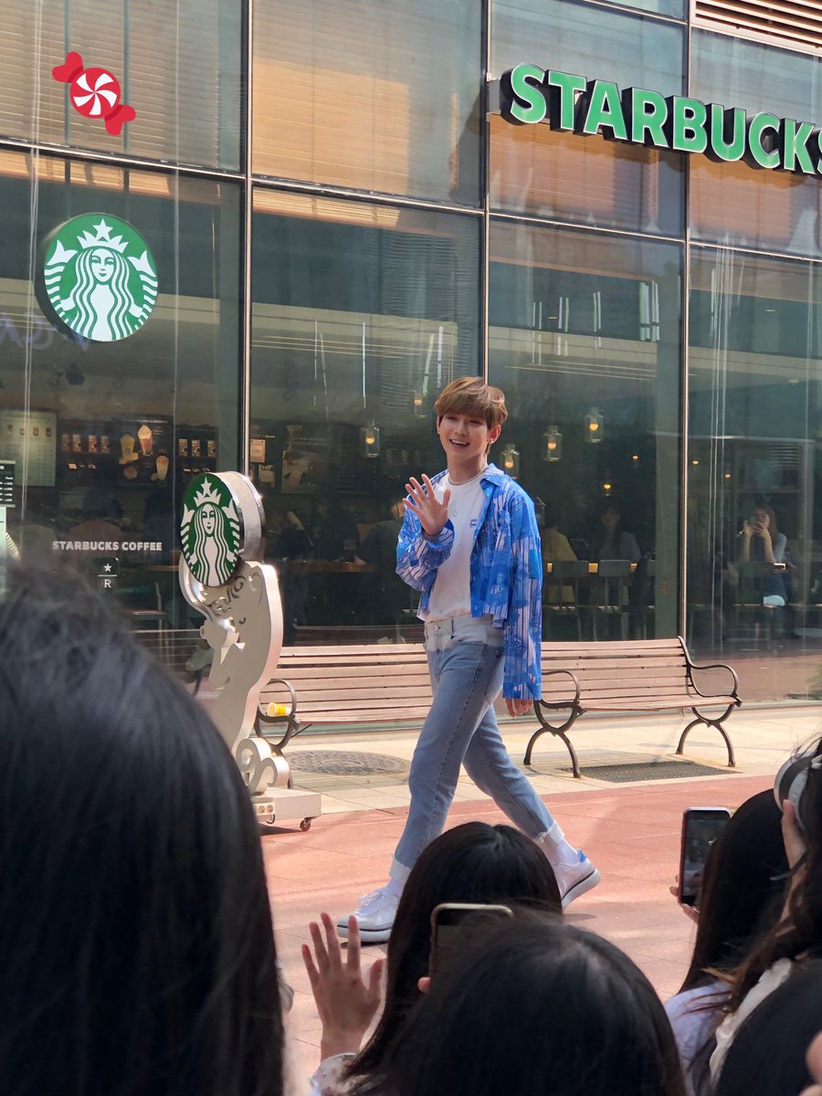 yeofeelings's tweet photo. today's random yeosang pics :) https://t.co/sVhiv5A6QN