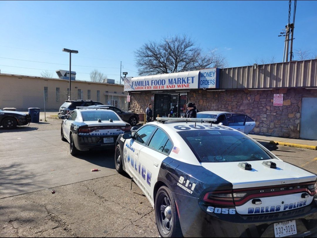 Dallas Gang Unit (@dpdgangunit) on Twitter photo This gang member is a 5 tool player ..arrested for UCW, Cocaine, Parole Violation, Family Violence-Felony, and Poss. Of Marijuana … #keepingBigDsafe <a href="/DPDChiefGarcia/">Eddie Garcia</a> <a href="/TCastro7488/">Thomas Castro</a> <a href="/DPDLTSanchez/">Raymario Sanchez</a> <a href="/KyleeHawks/">Kylee Hawks</a> <a href="/DPDMartinez/">Albert Martinez</a> This gang member is a 5 tool player ..arrested for UCW, Cocaine, Parole Violation, Family Violence-Felony, and Poss. Of Marijuana … #keepingBigDsafe <a href="/DPDChiefGarcia/">Eddie Garcia</a> <a href="/TCastro7488/">Thomas Castro</a> <a href="/DPDLTSanchez/">Raymario Sanchez</a> <a href="/KyleeHawks/">Kylee Hawks</a> <a href="/DPDMartinez/">Albert Martinez</a>