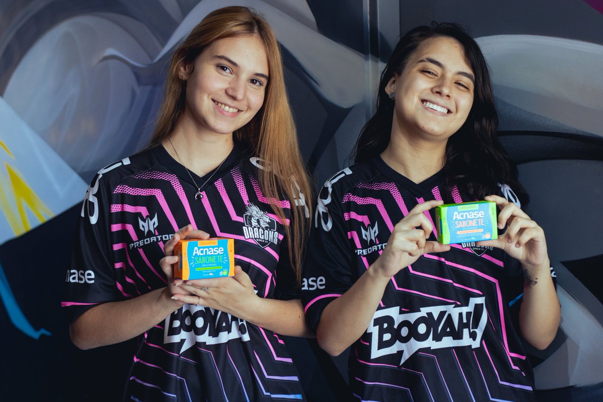 blackdragonsBR's tweet photo. A gente sabe que a BD é o seu time do coração nos esports. 🖤

Mas quando o assunto é cuidado com a pele, você é Team Esfoliante ou Team Limpeza Profunda? 😉

Seja qual for a sua escolha, uma coisa é certa: @AcnaseOficial tem o produto certo para o seu tipo de pele! https://t.co/GjUTPAOE1n