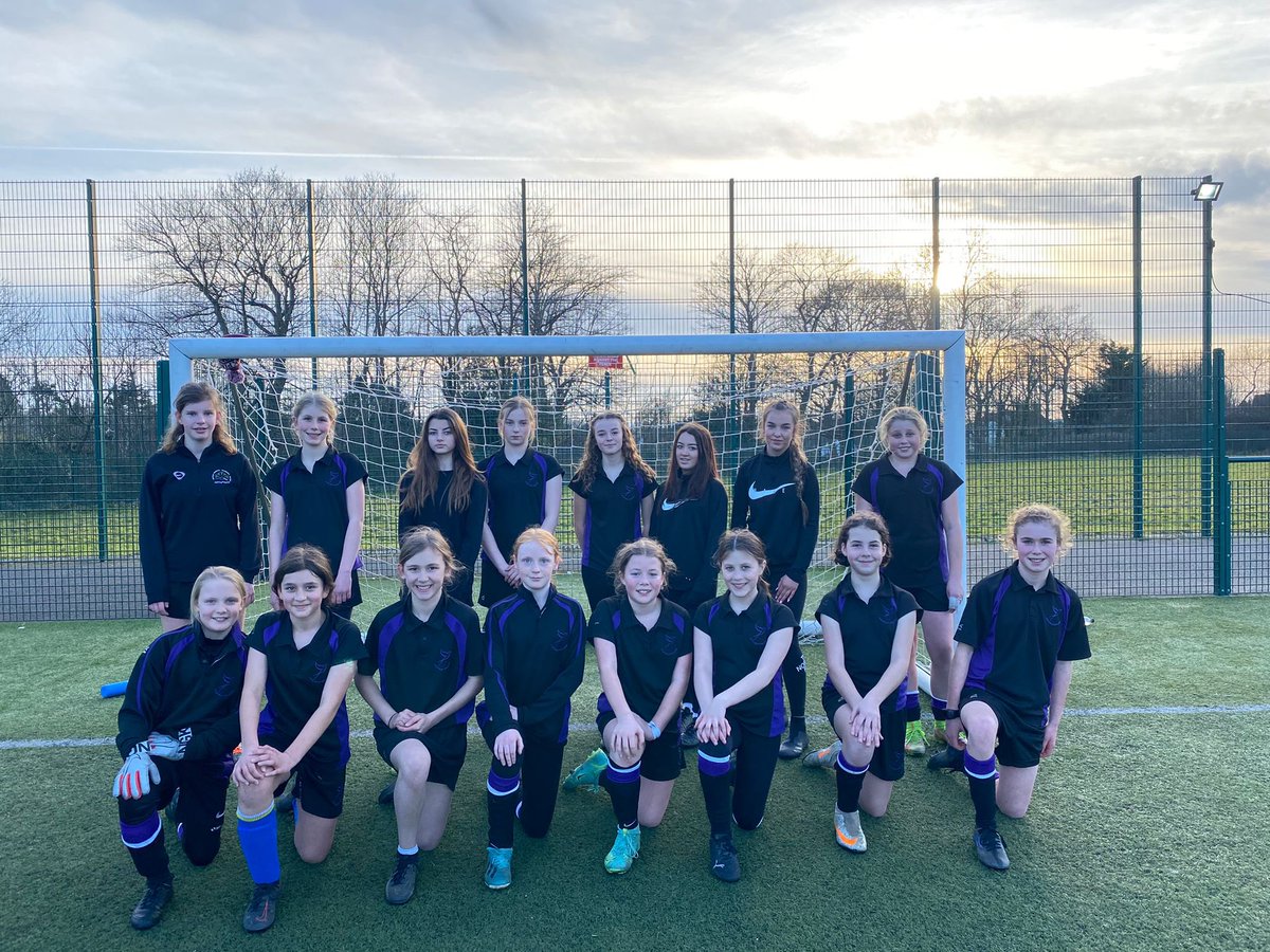 UckColl_Sport's tweet photo. It was great to see approximately 70 of our @UckfieldCollege and @NorthwealdenSSP girls from Years 3-10 at our #LetGirlsPlay Football festival today ⚽️💪🏼. Thank you to our BTEC sports leaders for delivering the activities, it was great to see so many happy faces. @UGrasshoppers81 https://t.co/1QBtp8GdTn