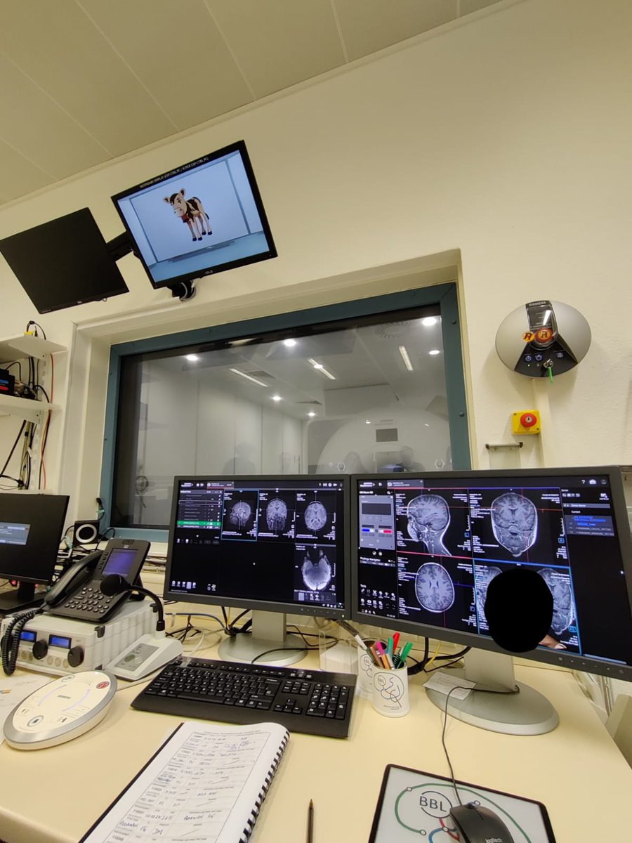 Brain and Behaviour Laboratory (@bbl_unige) on Twitter photo After 11'000 participants in our former Trio, we scanned today our 1st official participant in our new Prisma for a study combining EEG-fMRI and EEG-neurofeedback in VR environment in children with <a href="/GrouillerF/">Grouiller Frédéric</a>, Carole Guedj, Lou, Madison, Rémi and <a href="/dmn_mr/">Damien Marie</a> !
#ADHD #neuroscience After 11'000 participants in our former Trio, we scanned today our 1st official participant in our new Prisma for a study combining EEG-fMRI and EEG-neurofeedback in VR environment in children with <a href="/GrouillerF/">Grouiller Frédéric</a>, Carole Guedj, Lou, Madison, Rémi and <a href="/dmn_mr/">Damien Marie</a> !
#ADHD #neuroscience