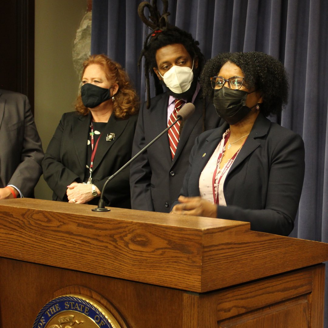 AssyrianPolicy's tweet photo. The Illinois Assyrian Caucus launched today in the Illinois General Assembly—making Illinois the first in the nation to establish a statewide caucus on Assyrian issues. API Vice Chair @AtourSargon delivered remarks at the press conference announcing its formation. https://t.co/meKbaiPQUd