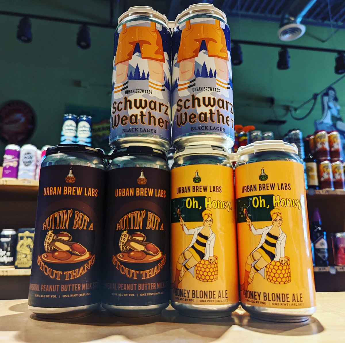 New drop in from <a href="/UrbanBrewLabs/">UrbanBrewLabs</a>:⁣
• Schwartz Weather Black Lager.⁣
• Oh, Honey. Honey Blonde Ale.⁣
• Nuttin' But A Stout Thang Imperial Peanut Butter Milk Stout.
#DrinkIllinois #IllinoisBeer #DrinkLocal #DrinkCraft #DrinkCraftBeer #supportlocalbreweries #drinklocal #beerpic