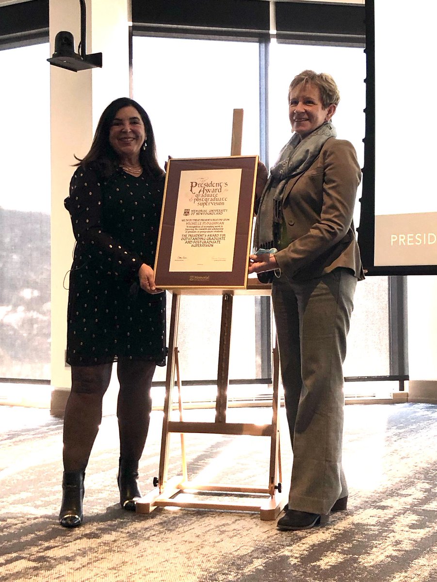 Proud to receive the President’s @vianne_timmons award for Outstanding Graduate <a href="/gradstudies/">GradStudies@MUN</a> <a href="/MUNMed/">Faculty of Medicine</a> student supervision thanks to <a href="/Art_Chaves/">Arthur Ribeiro de Abreu Chaves</a> <a href="/augustinejoshua/">AJ</a> and the gang.